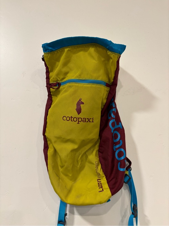 cotopaxi Handbags - Cotopaxi Luzon Eighteen Del Dia 18L Hiking Backpack Multicolor Lightweight Logo